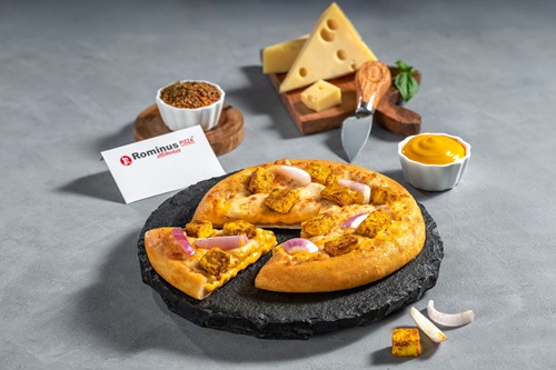 Premium  Cheesy Paneer Onion